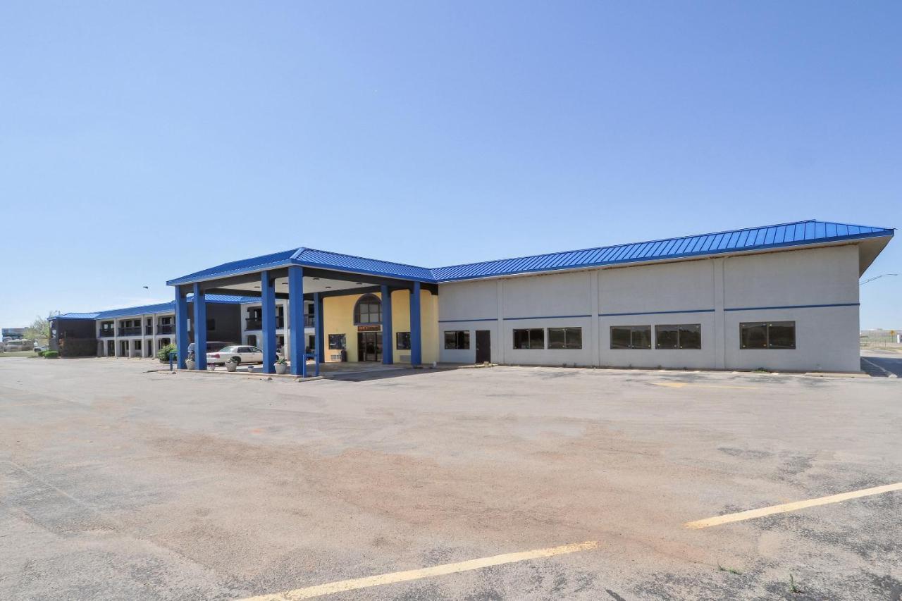 Lonestar Inn & Suites, Erick Ok Hwy 40 By Oyo Buitenkant foto